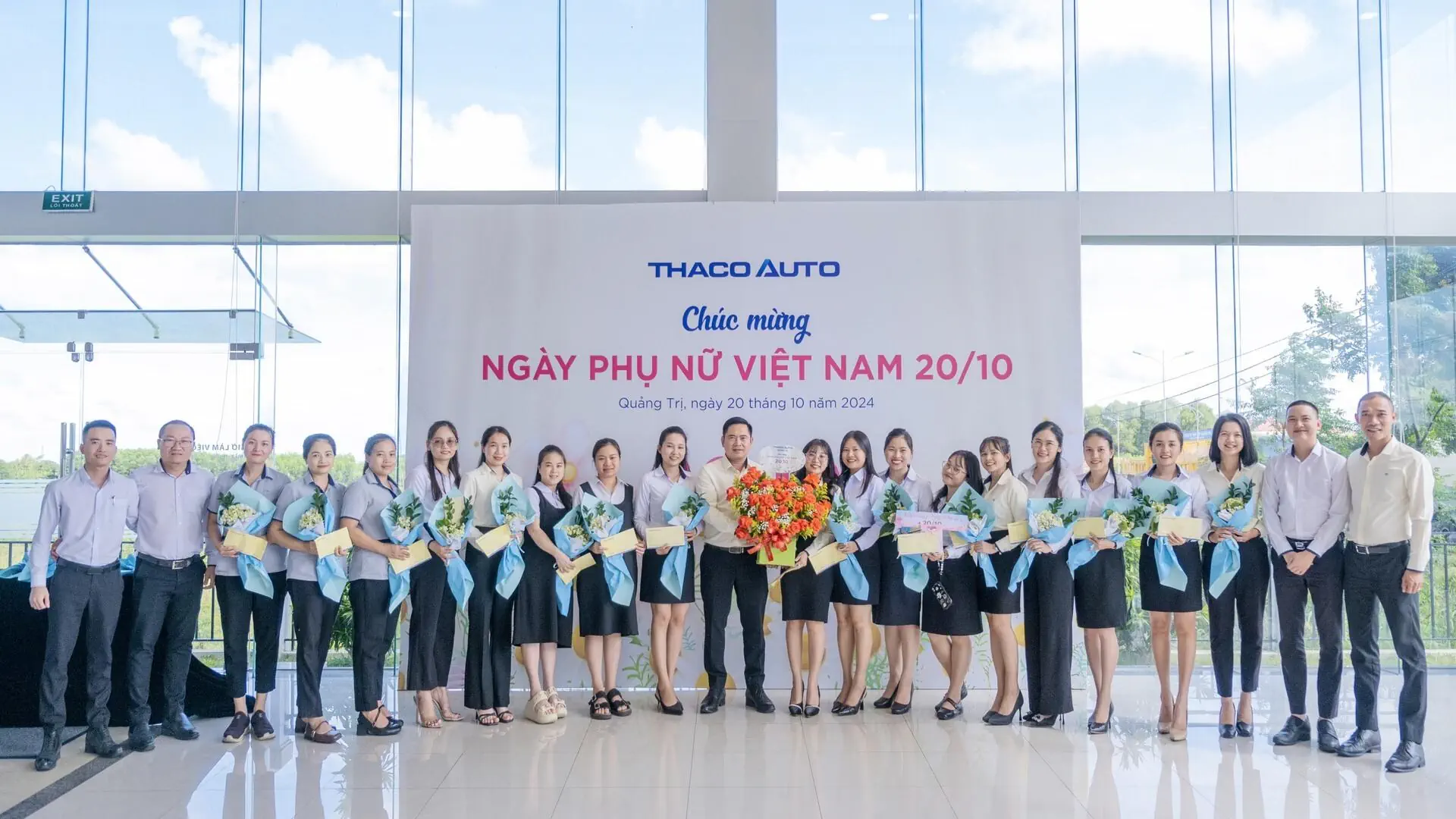 Nữ CBNV THACO AUTO Quảng Trị rạng rỡ trong Ngày Phụ nữ Việt Nam 20/10