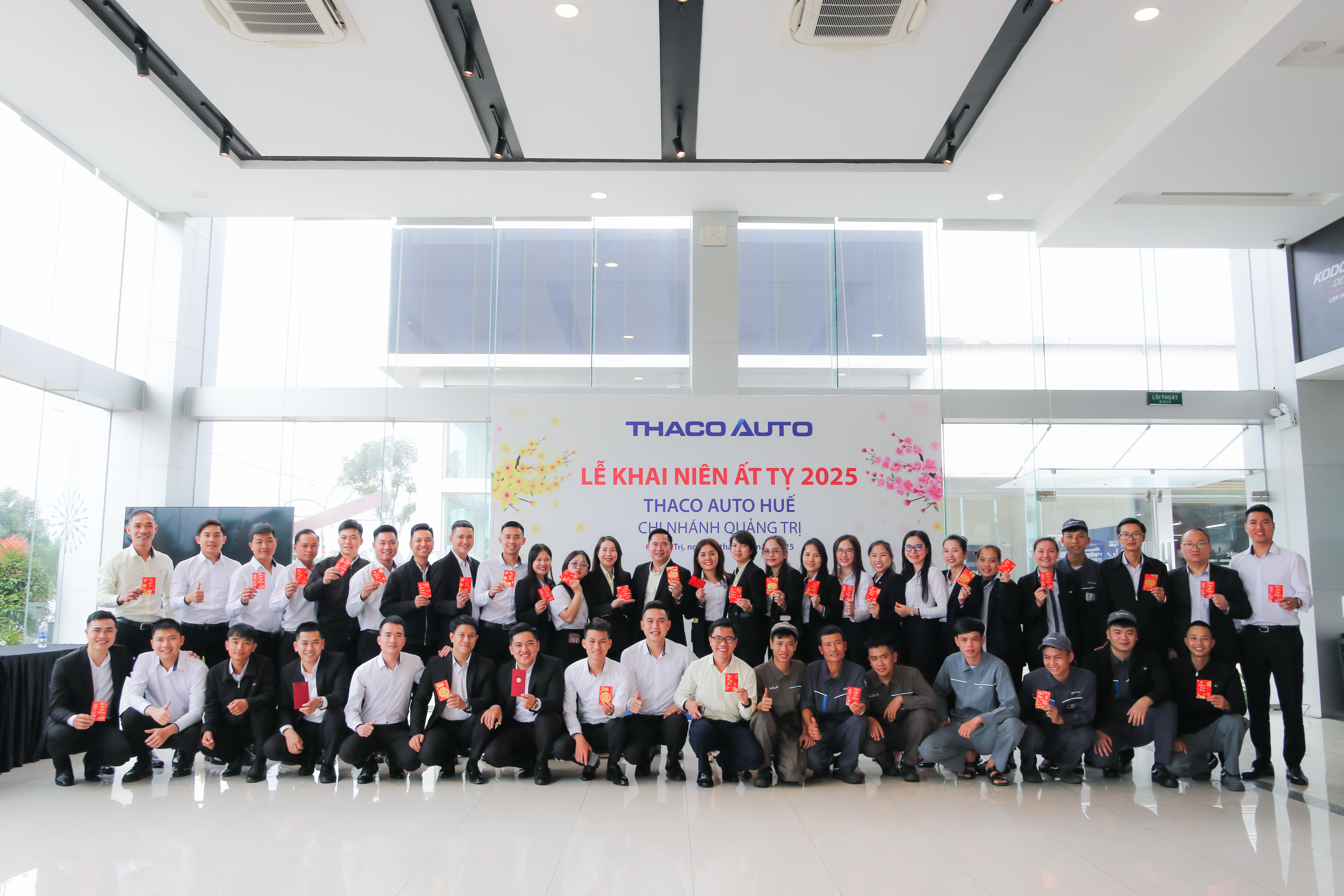 THACO AUTO Quảng Trị tổ chức chương trình Lễ Khai niên Ất Tỵ 2025